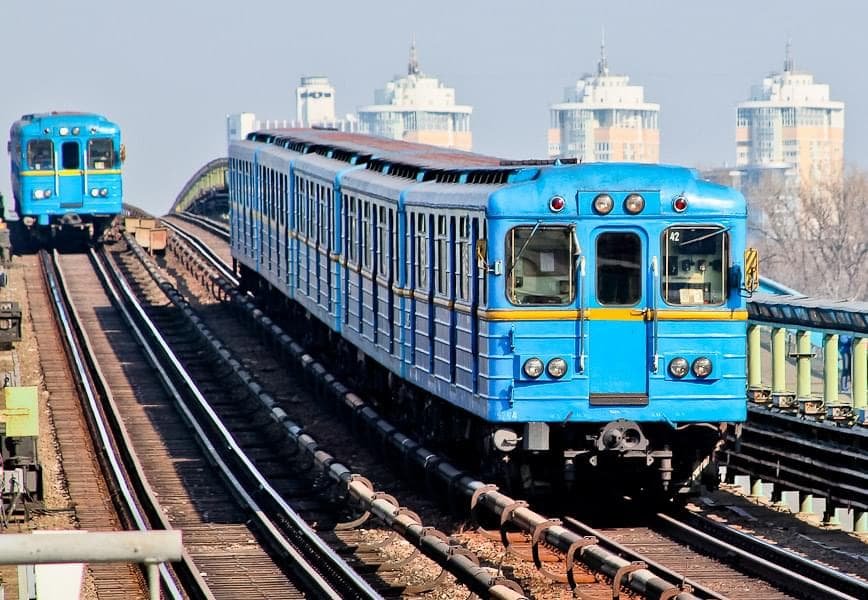 Китайцы планируют построить метро на Троещину