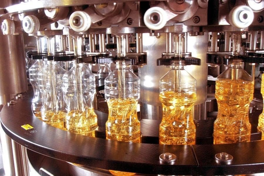Украина продолжает наращивать экспорт подсолнечного масла в Индию и Китай