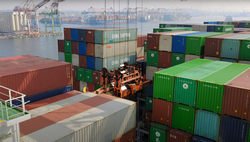 Порт Сяминь розширює список вантажних маршрутів