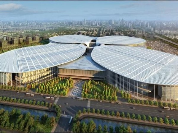 Украина примет участие в первой китайской выставке импортных товаров