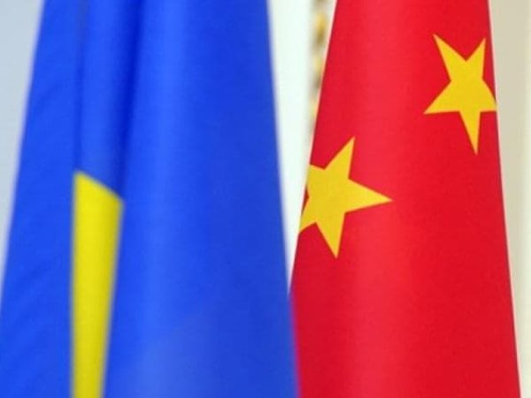 Президент Украины поздравил  Си Цзиньпина с днем образования КНР