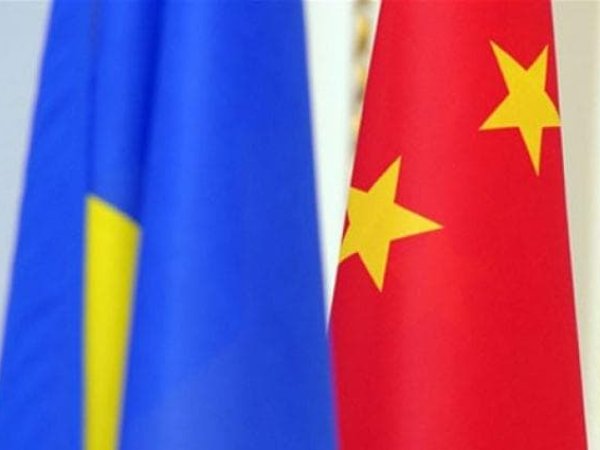 Си Цзиньпин пожелал украинцам мира и счастья по случаю Дня независимости