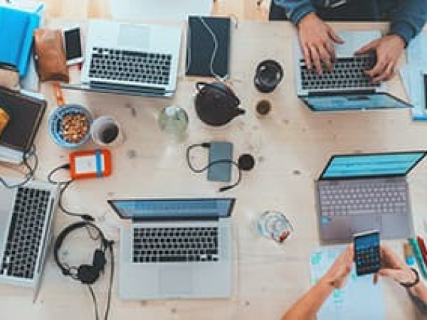 8 способов, как Искусственный Интеллект изменит логистику